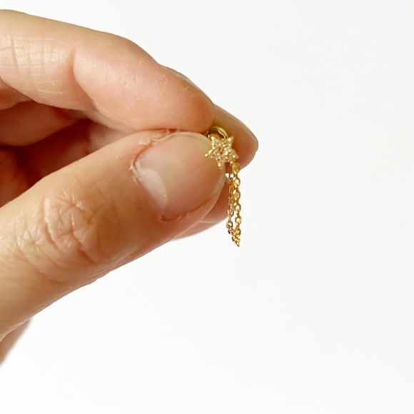 NWT Adornia Pave Swarovski Crystal Star Front & Back Draped Chain Stud E… - Picture 5 of 9